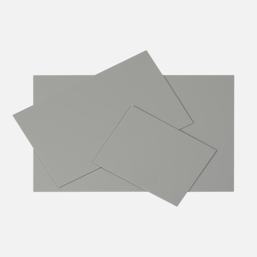 3 sizes of u.go plein air gray acrylic artist palettes