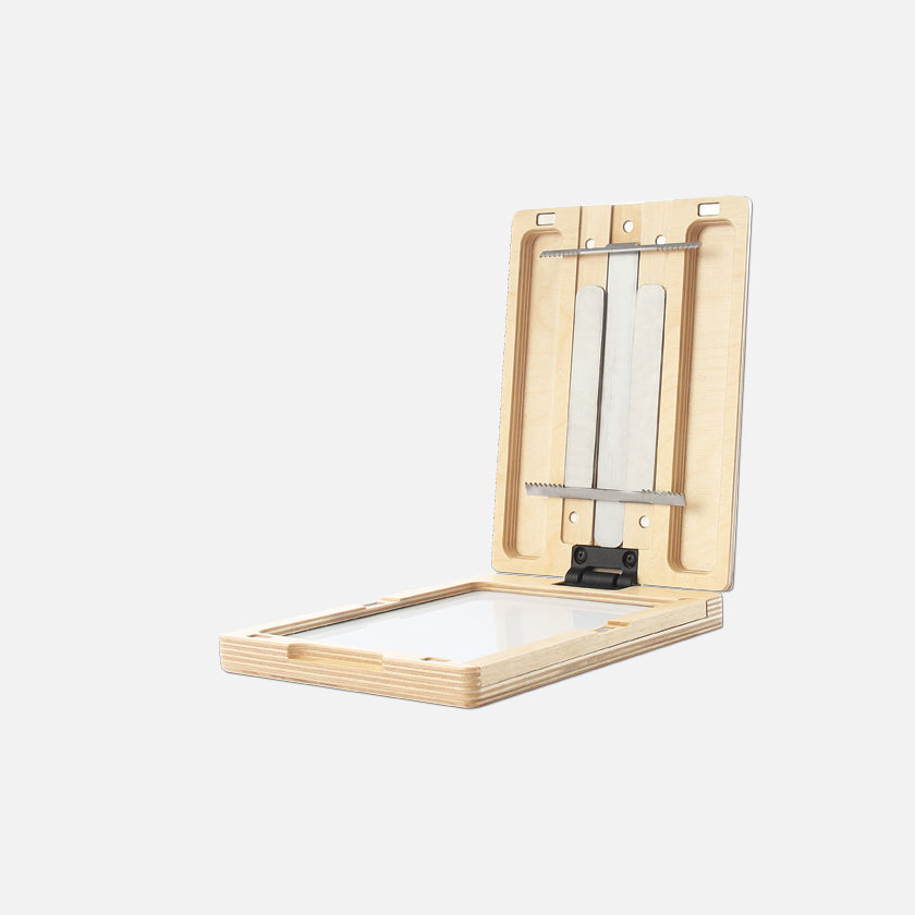 u.go Plein Air Anywhere Pochade Box, 6" x 8" model