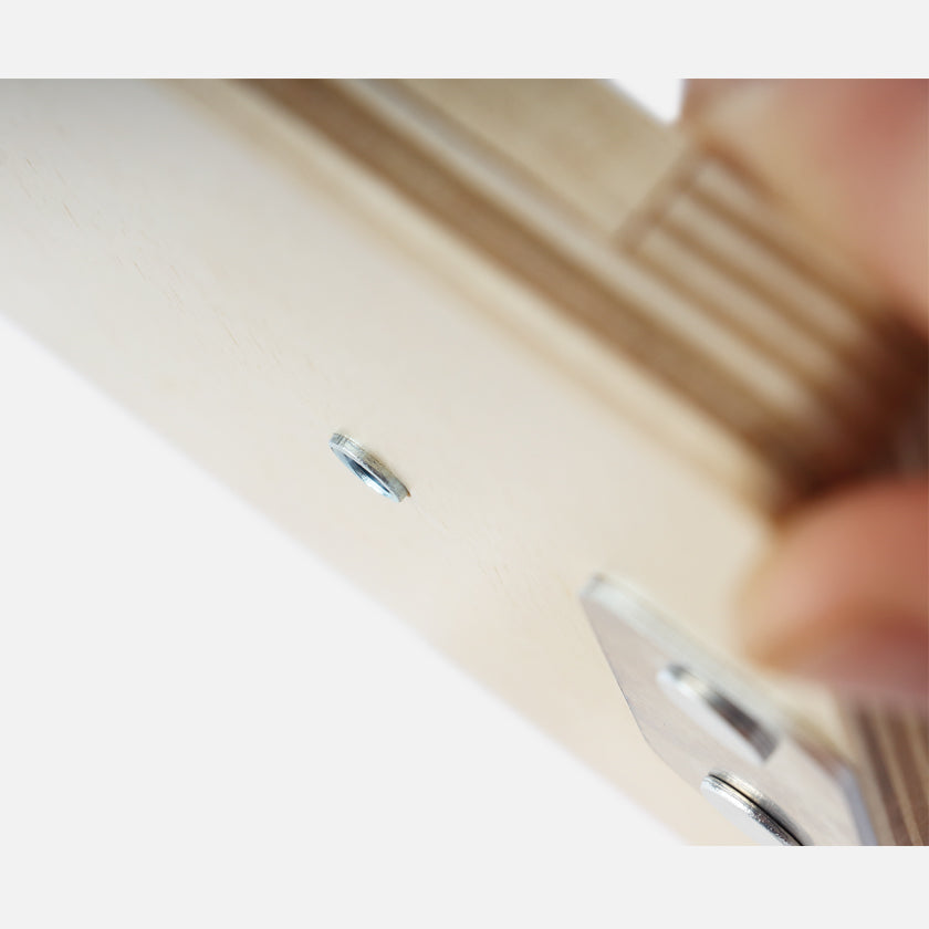 u.go Plein Air Anywhere Pochade Box, 8.4" x 11.25" model, 1/4" tripod mount on underside of box