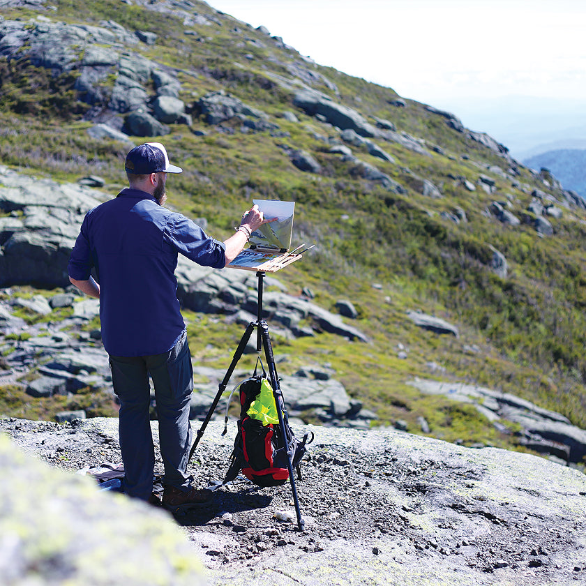 u.go Plein Air Anywhere Pochade Box, 8.4" x 11.25" model, on mountain while plein air landscape painting