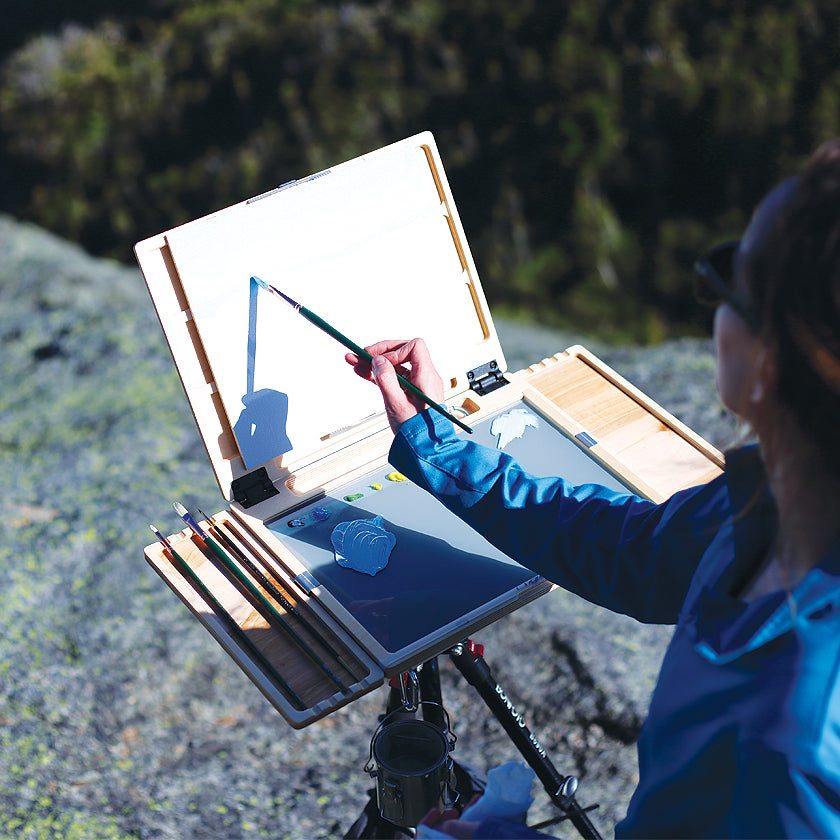 u.go Plein Air Anywhere Side Tray 4" x 11" on u.go Anywhere Pochade Box while plein air landscape painting