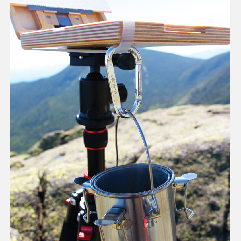 u.go Plein Air Carabiner holding a turp cup on a u.go Anywhere Pochade Box